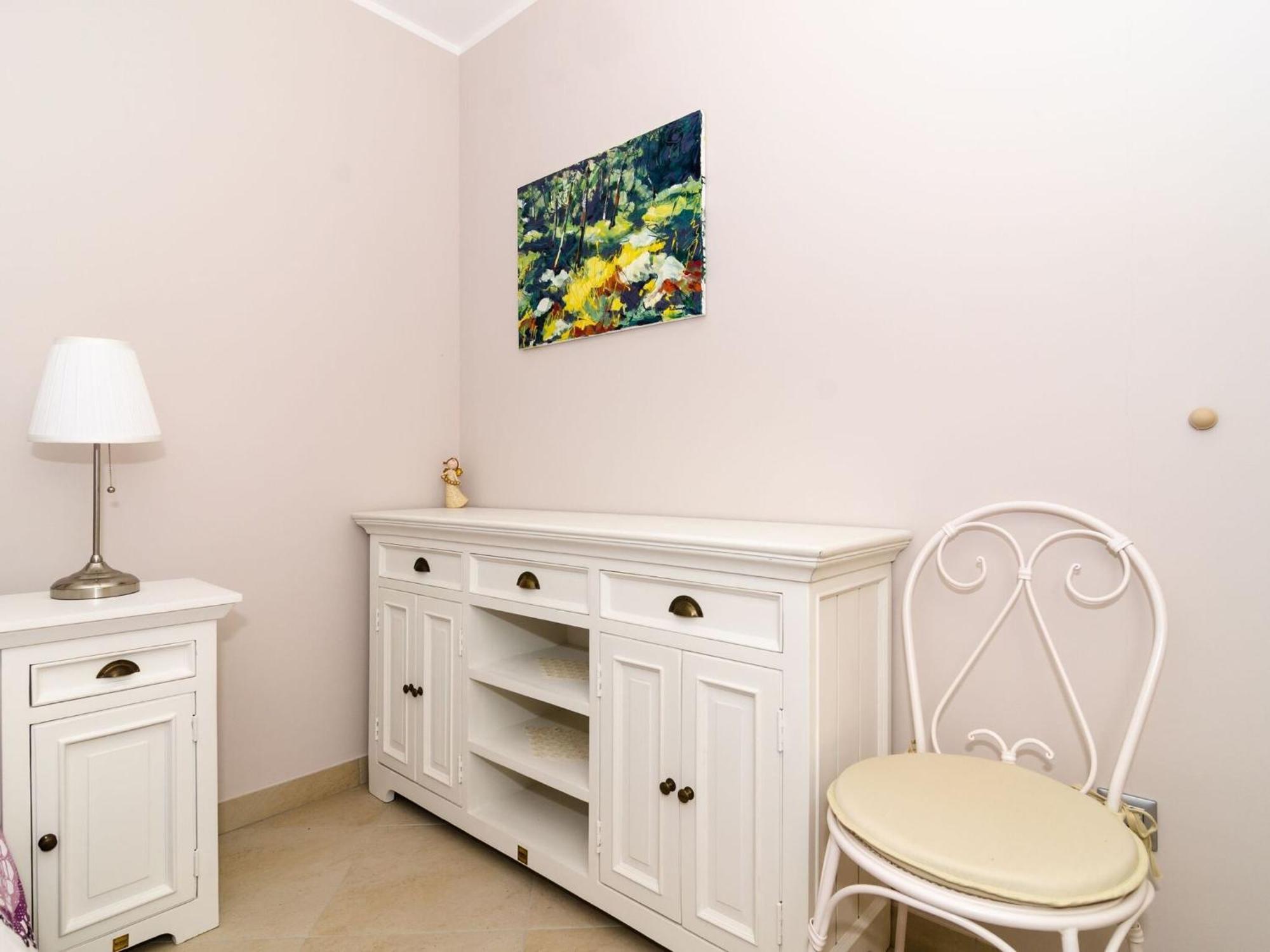 Gaura - Comfort One-bedroom With Terrace Apartment